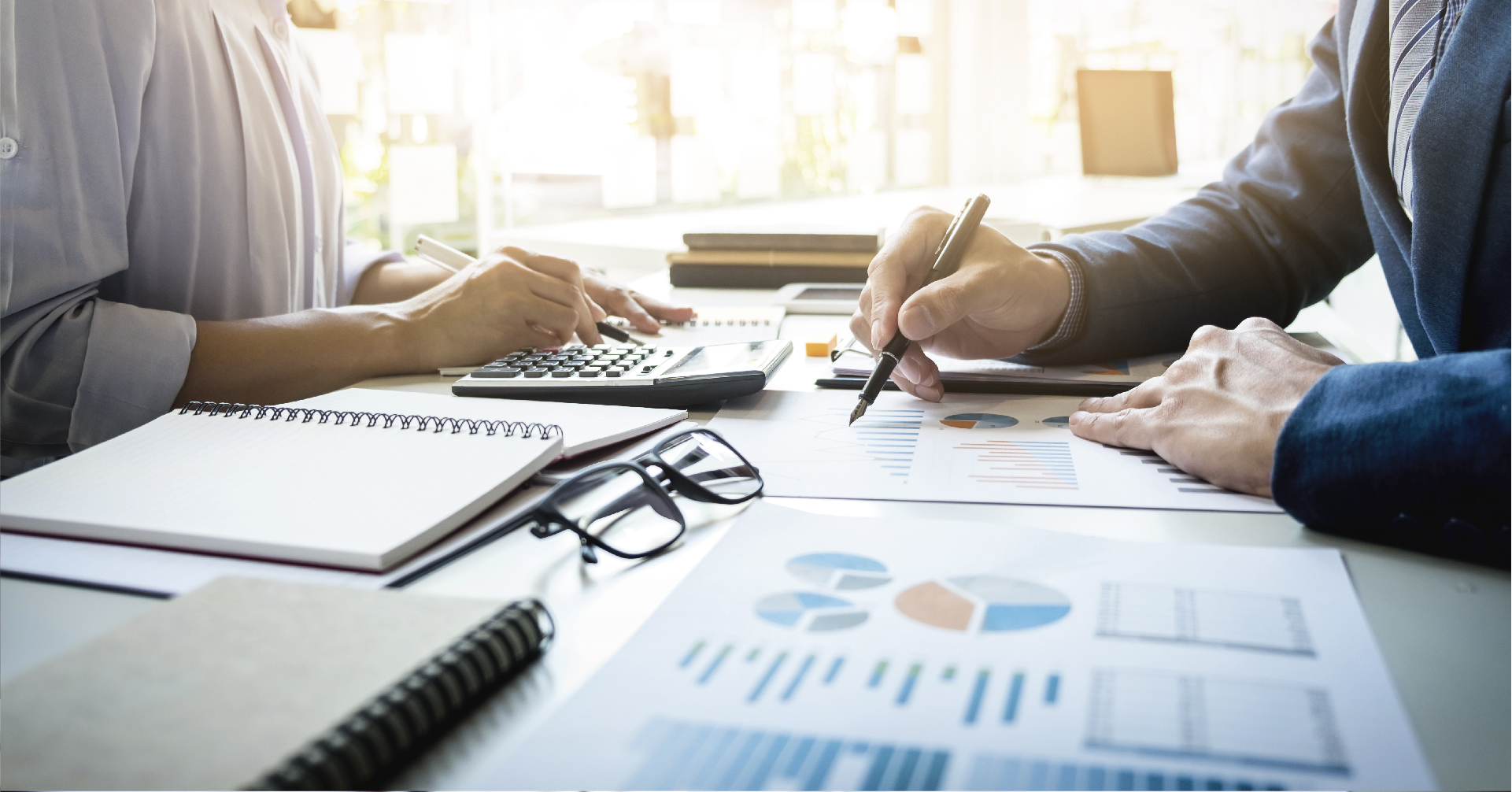 Escritório moderno da RACE Consultoria